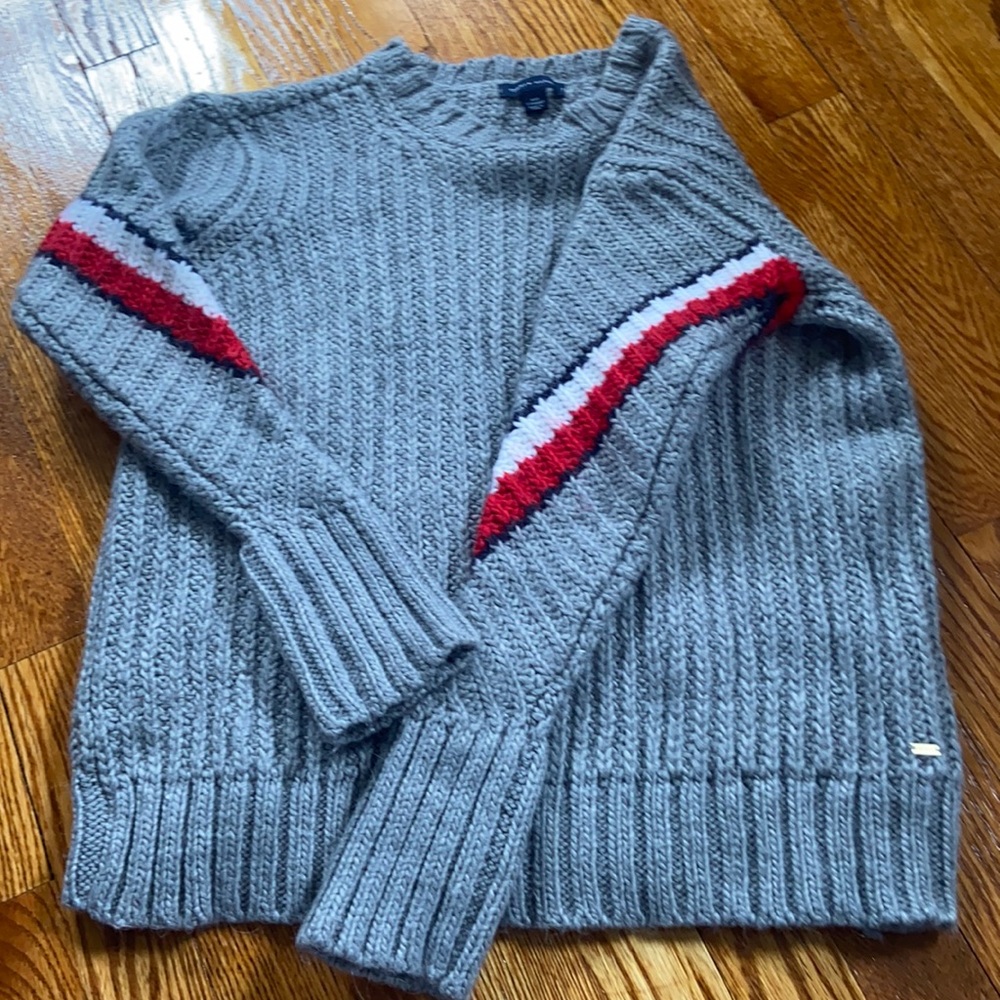 tommy hilfiger sweater